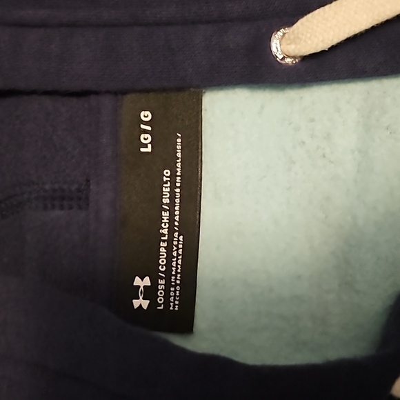🔥Under Armour Hoodie 🔥 - Picture 2 of 3